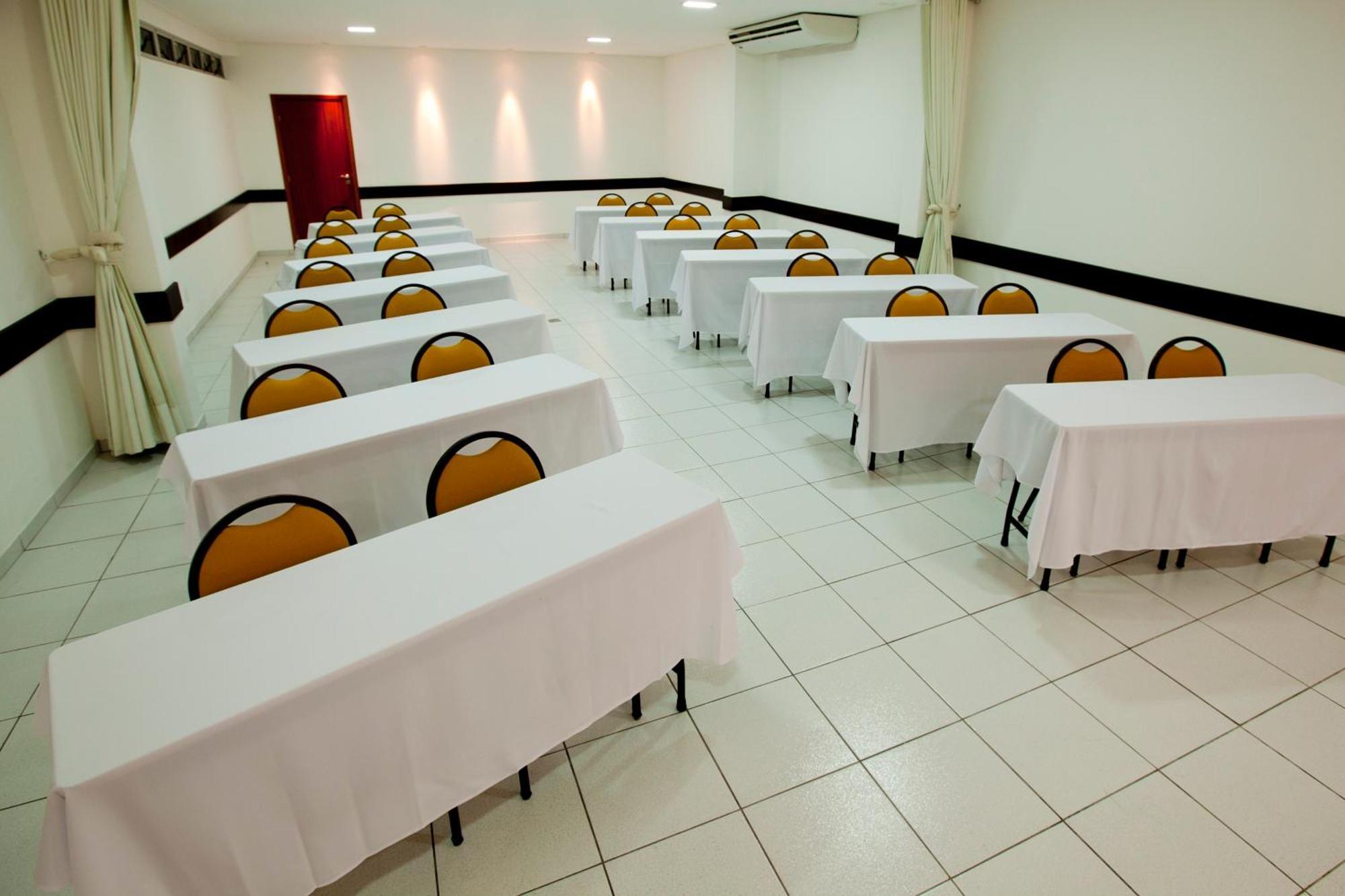 Hotel Sansaed Κουιαμπά Εξωτερικό φωτογραφία