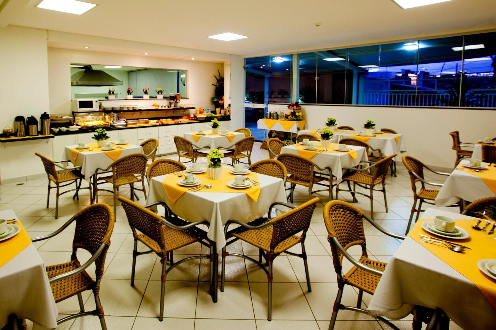 Hotel Sansaed Κουιαμπά Εξωτερικό φωτογραφία