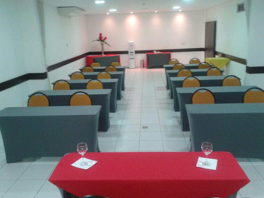 Hotel Sansaed Κουιαμπά Εξωτερικό φωτογραφία